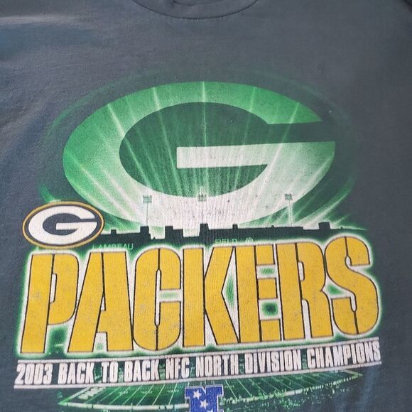 Lot of 2 Green Bay Packers Shirts - Picture 9 of 10
